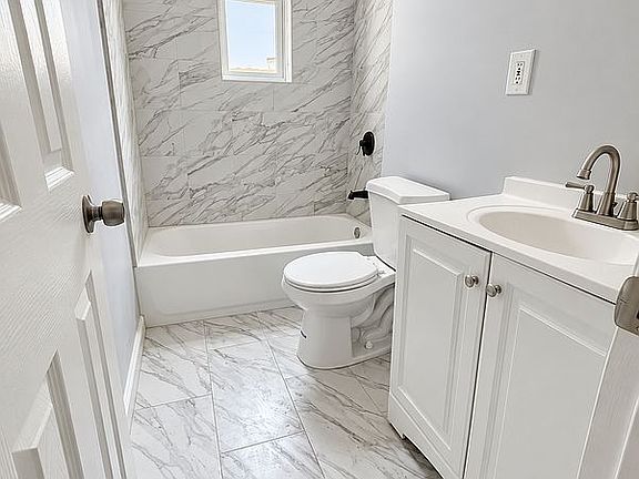 4th image of 348 Legion St