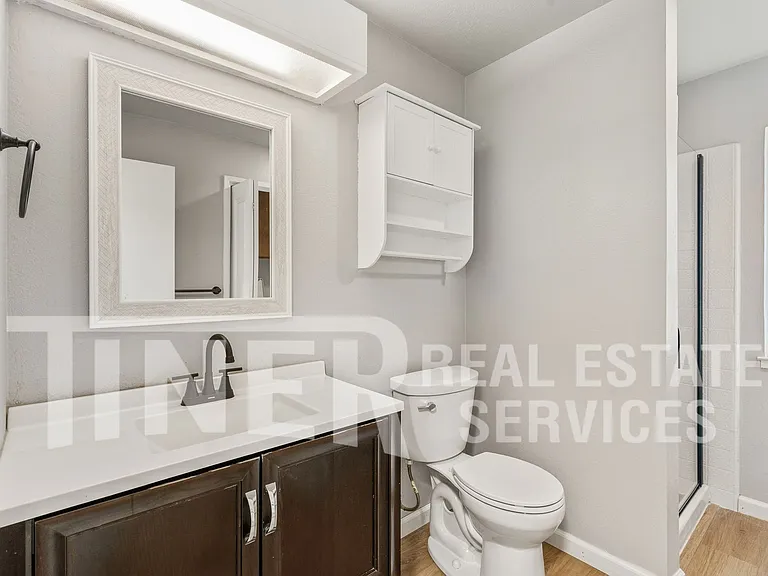 1533 Hood Rd #B — Photo 20