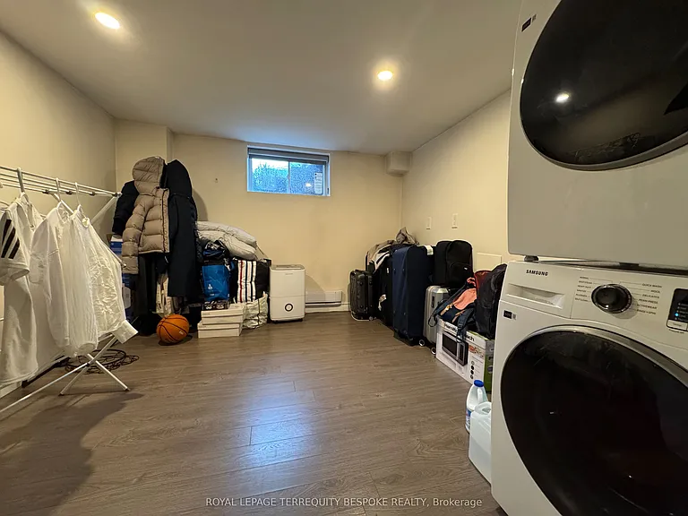 279 Lauder Ave #1 — Photo 10