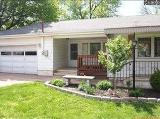 45 Lyndale Dr, Painesville, OH 44077