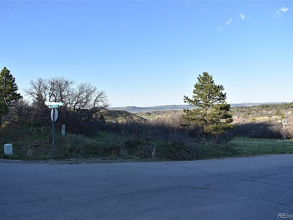 2nd image of 7037 Meadowbrook Ln