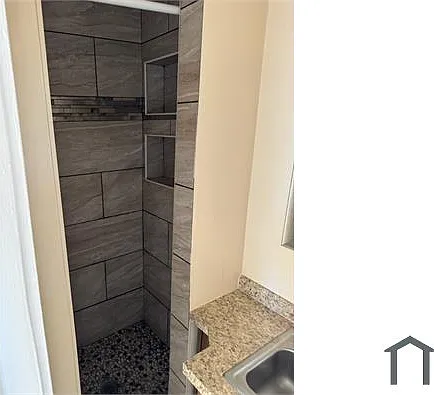 208 E Crosby Ave #1 — Photo 7
