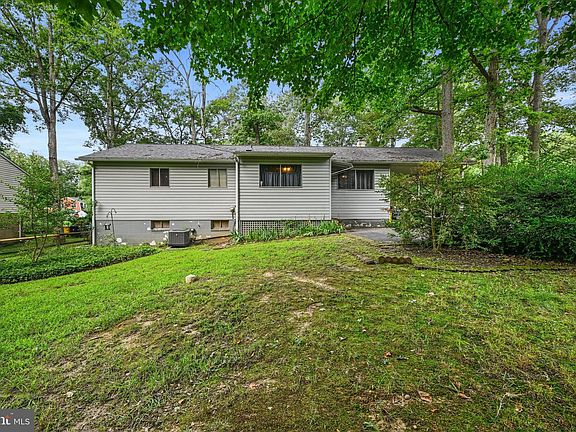 4th image of 1778 Wye Dr