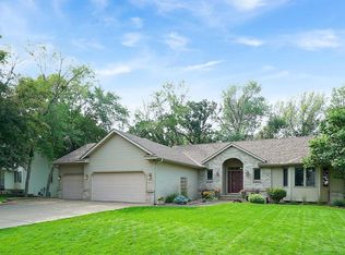 983 Flora Sq, Prescott, WI 54021