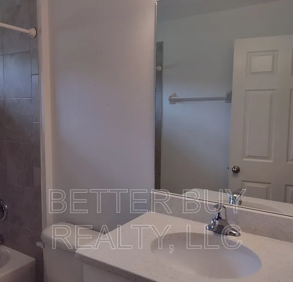 16 Kalendar Ct — Photo 22