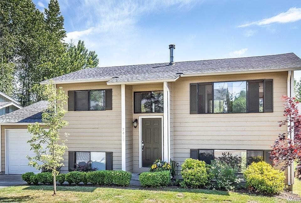 1st image of 7425 89th Ave SE