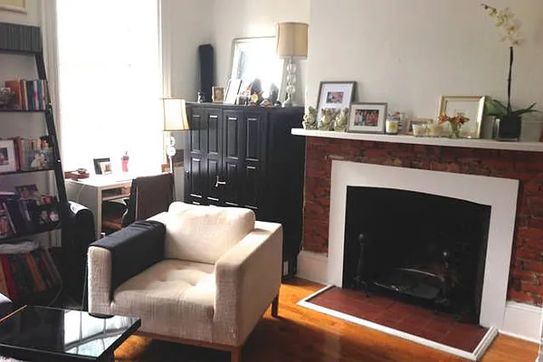 Rented by Aimee Grodanz, LREB | media 7