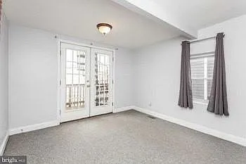 108 W Randall St — Photo 9