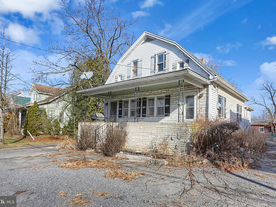 76 Main St, Klingerstown, PA 17941 Zillow