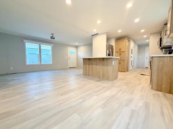 4000 E 134th St #1006, Chicago, IL 60633