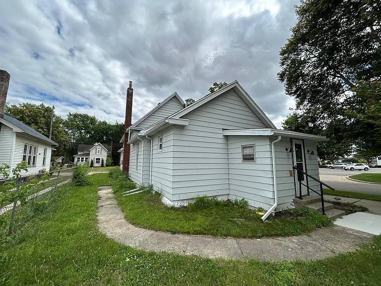 500 E Ganson St — Photo 48