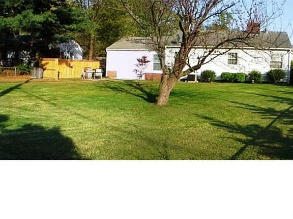 5th image of 2300 S Newton Cir