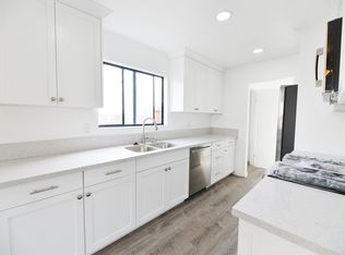17062 Harbor Bluffs Cir APT B, Huntington Beach, CA 92649
