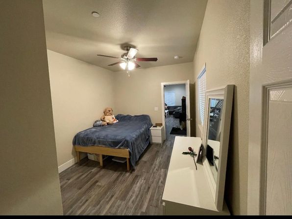 4846 Amelia Vika Ln