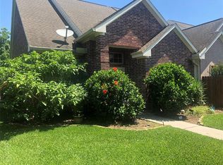 1803 Leisure Ct, Pasadena, TX 77504