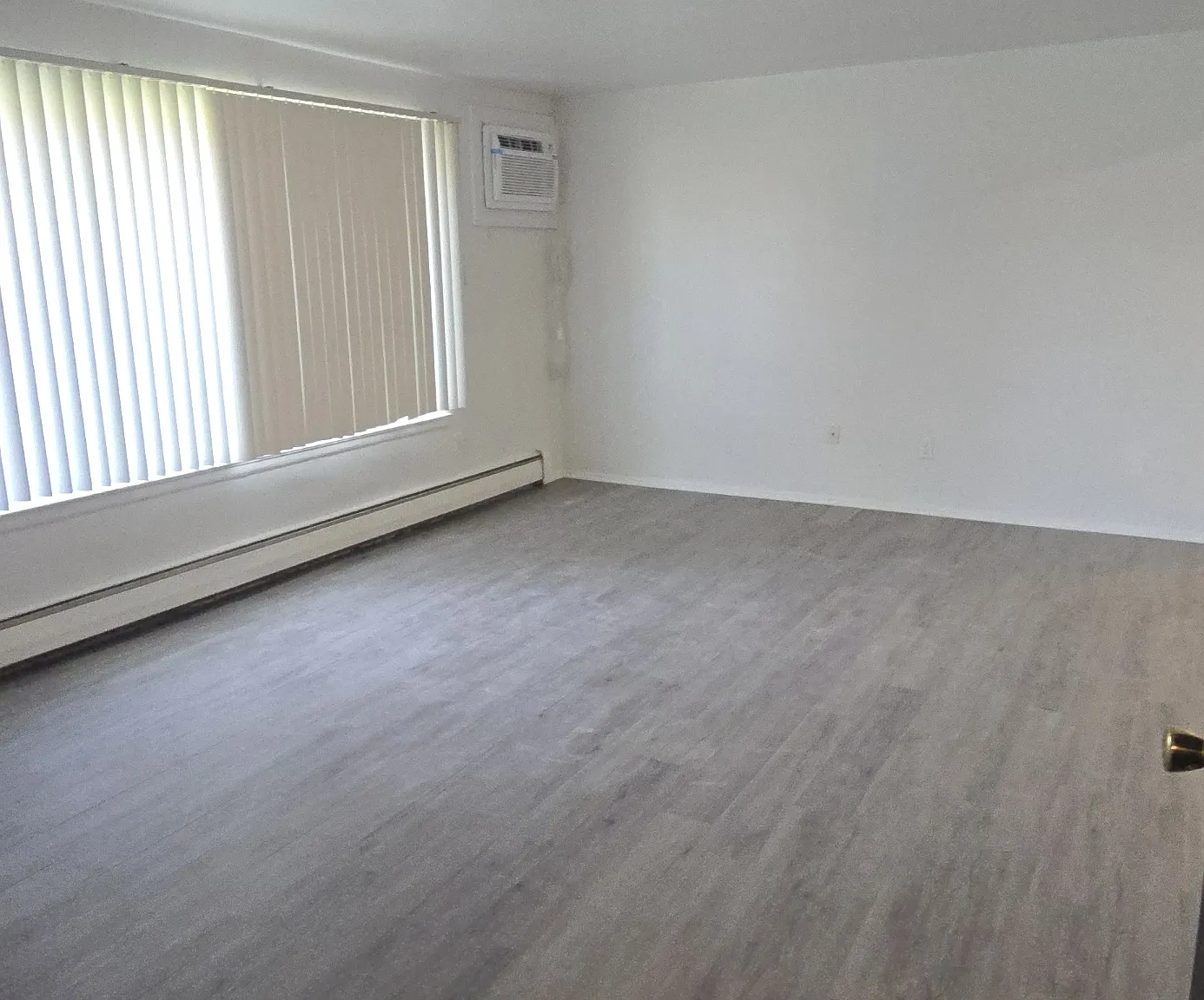 18450 Lahser Road - 1 — Photo 1