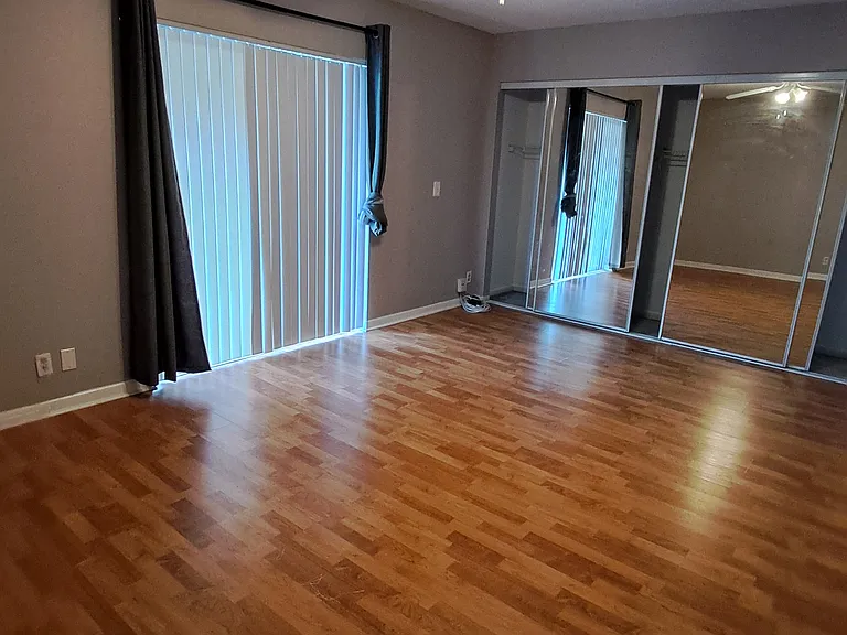 4293 Coral Springs Dr — Photo 4