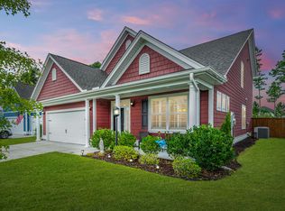 370 Whispering Breeze Ln, Summerville, SC 29486