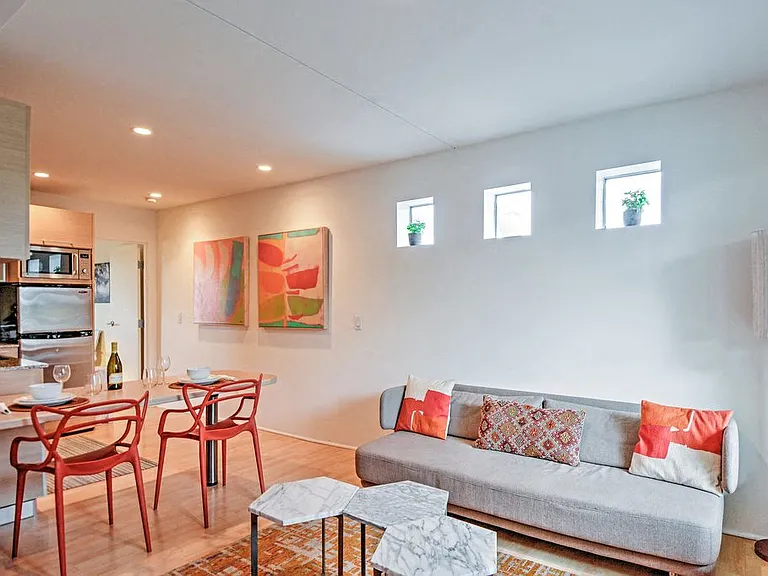 The Regency Apartment Homes — Photo 1