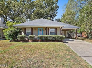 343 Audubon Cir, Brandon, MS 39047