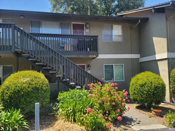 426 North Street #10, Healdsburg, CA 95448