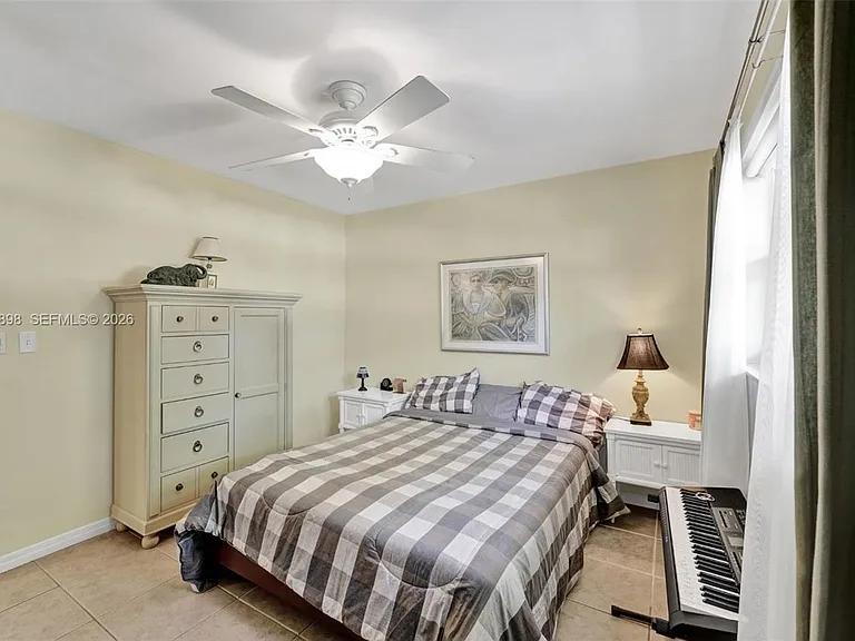 3430 NW 52nd Ave #210 — Photo 27