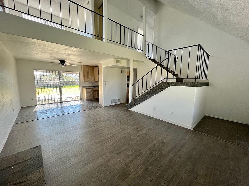 1st image of 5635 Kelton Pl