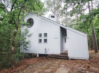 24509 Park Forrest Ln, Huntsville, TX 77320