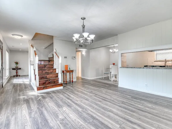 2700 Mark Dr, Mesquite, TX 75150