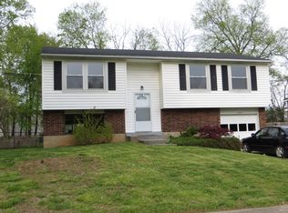 4003 Northumberland Dr., Louisville, KY 40245