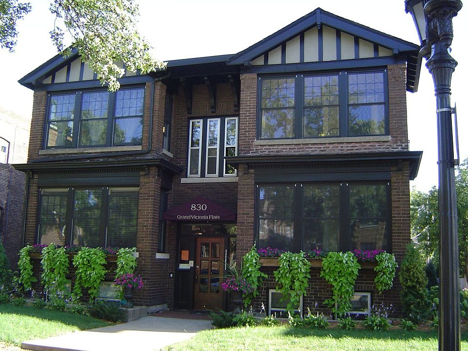 1st image of 830 Grand Ave APT 6
