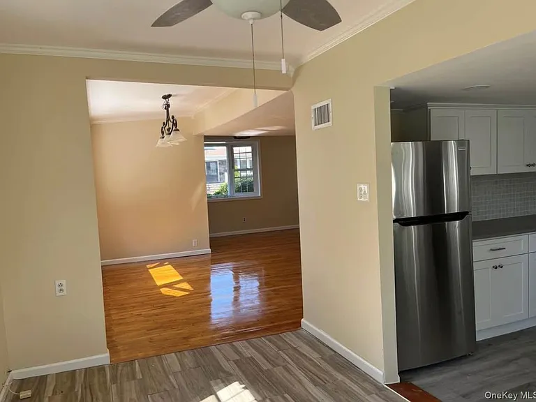 1539 Park Ave — Photo 9