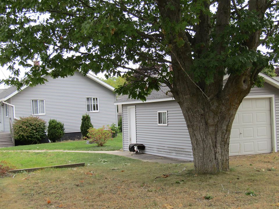 1st image of 1071 Friedrich St
