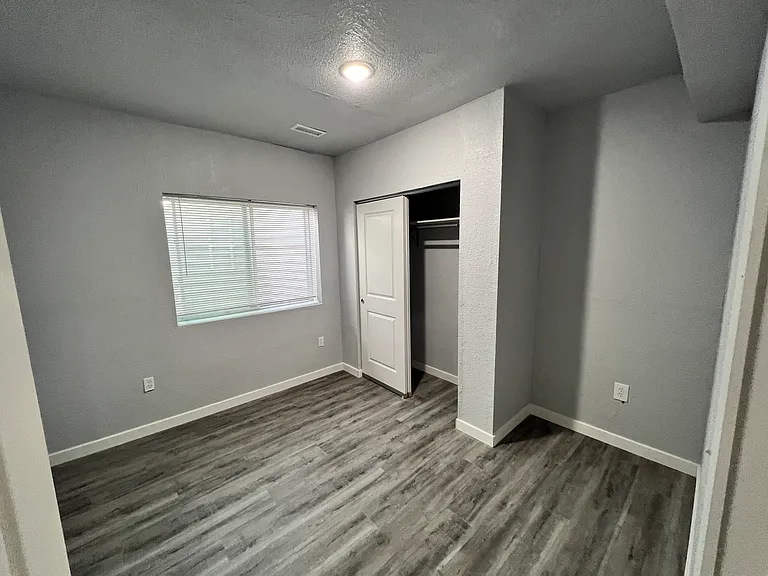 10486 Rutledge St — Photo 23