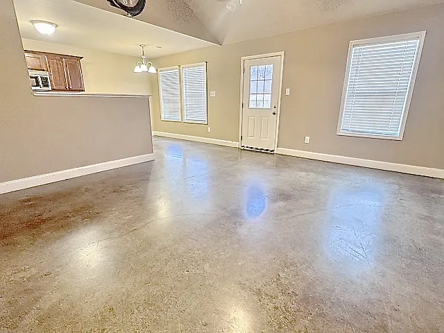 3886 Turfway Dr — Photo 11
