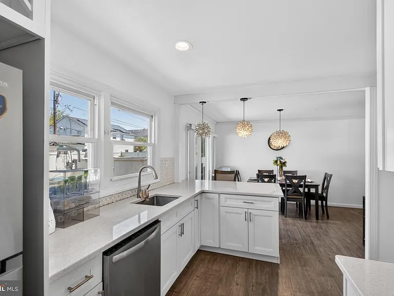 19 Earnshaw Ln — Photo 10