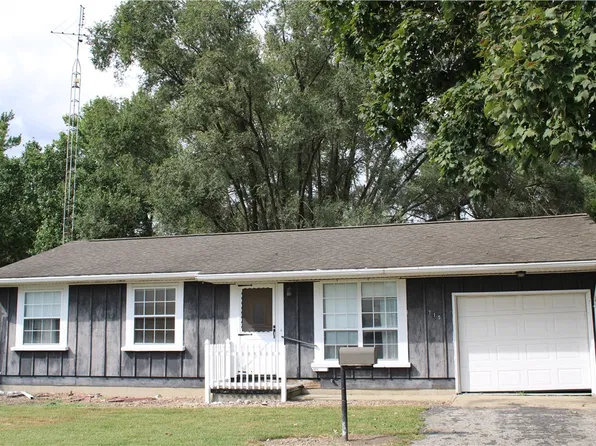715 W South 4th St, Shelbyville, IL 62565