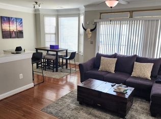 21148 Domain Ter, Sterling, VA 20165