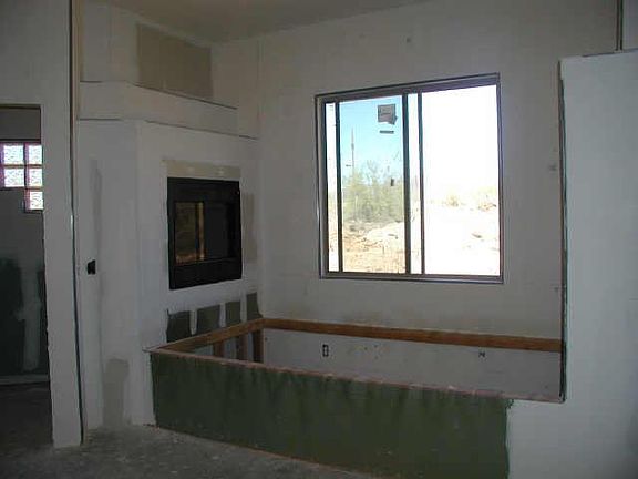 3rd image of 38644 N 11th Avenue
