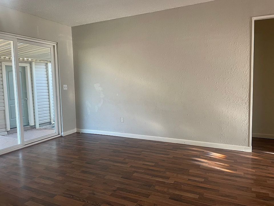 1st image of 9242 Belton Ave