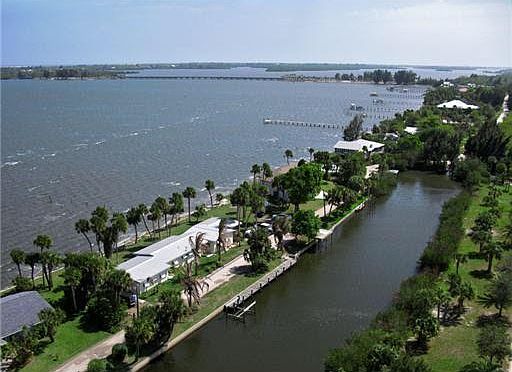 Arial view from a couple of years ago looking south to Wabasso (510) bridge-- docks have been redone since this photo
