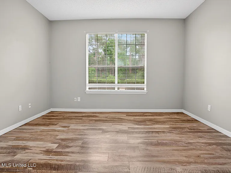 7832 Hilo Pl — Photo 8