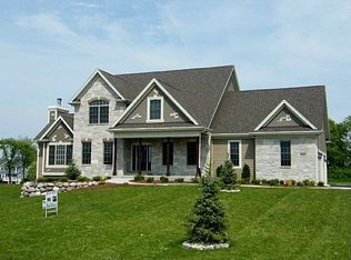 2006 Swinford Rd, McHenry, IL 60050