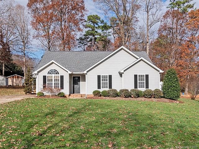 1st image of 3432 Autumn Dr