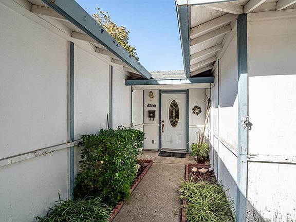 3rd image of 6500 Villa Dr