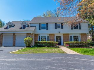 1109 Illinois Rd, Wilmette, IL 60091