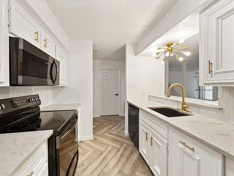 20291 Sunny Shores Dr — Photo 3