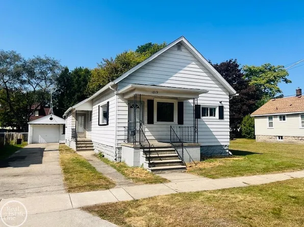 1819 9th St, Pt Huron, MI 48060