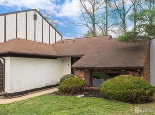 23 Cheltenham Pl, Sayreville, NJ 08872