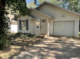710 S Warren Ave, Springfield, MO 65802
